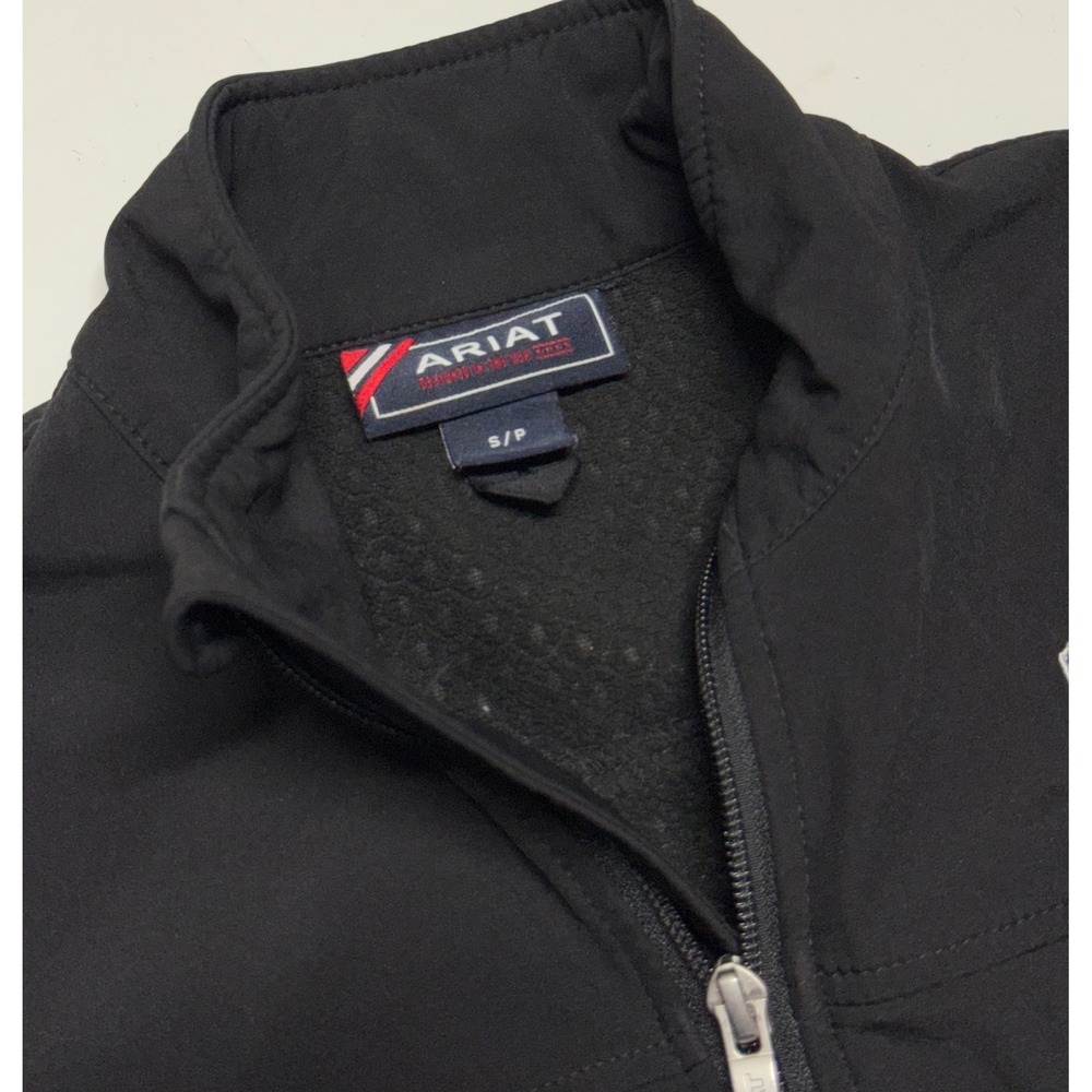 Ariat Womens Black Softshell Jacket Wind Water Re… - image 4
